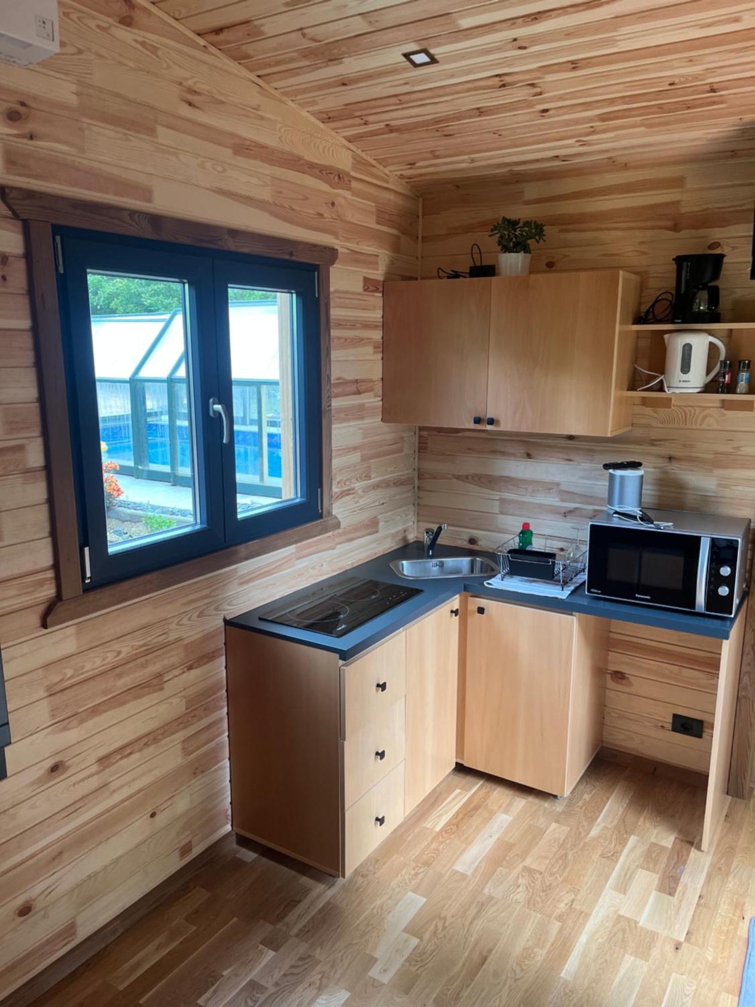Tiny House Independante Confort Et Equipee Calme Et Intimee Assuree Apartment Morhange