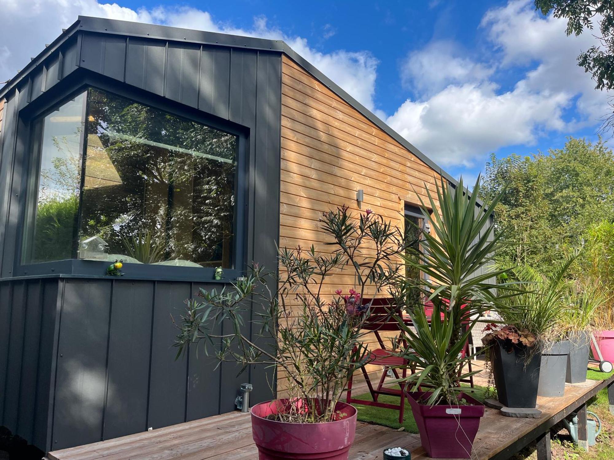 Apartment Tiny House Independante Confort Et Equipee Calme Et Intimee Assuree *